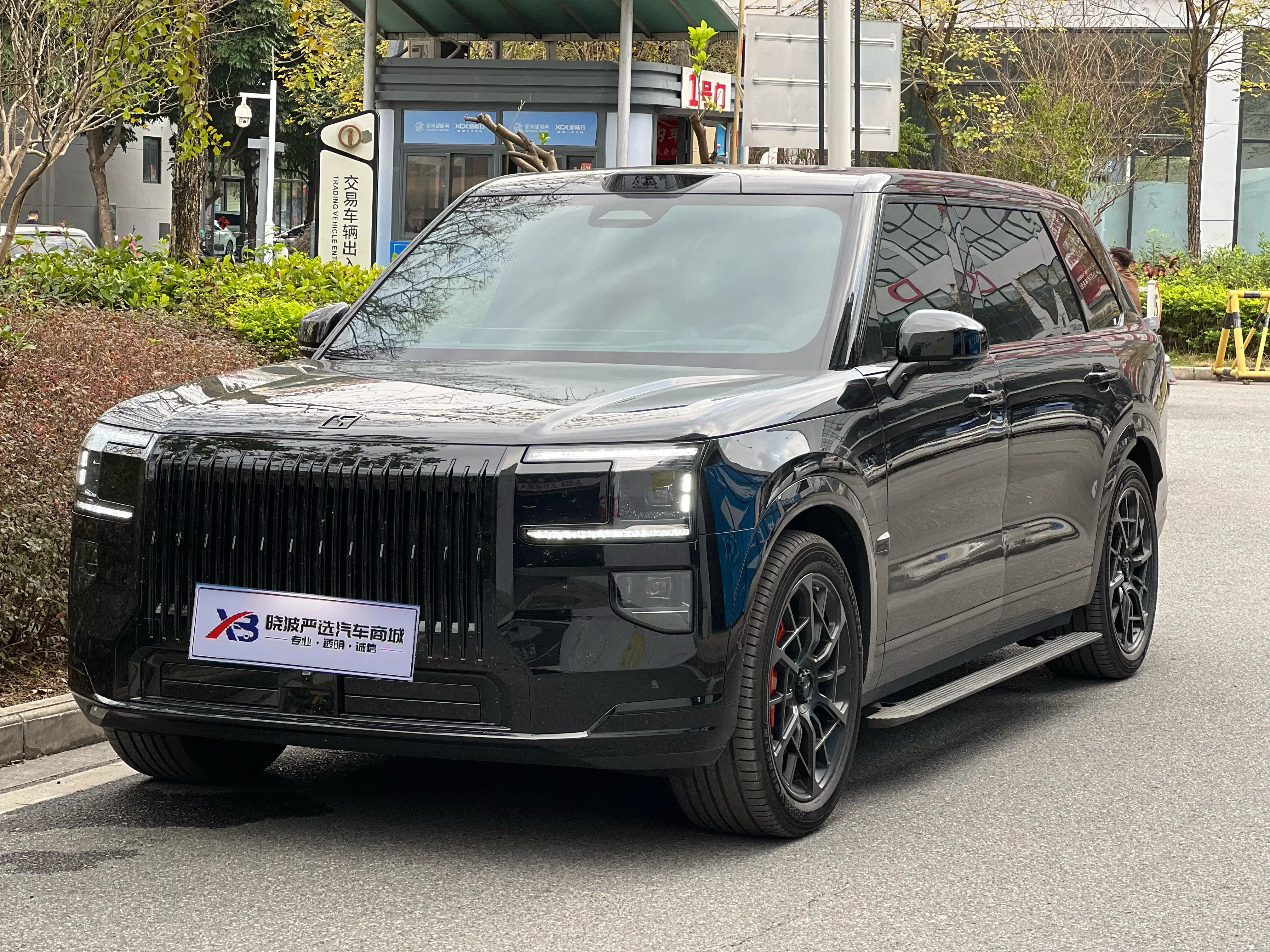 ZEEKR 9X  из Китая