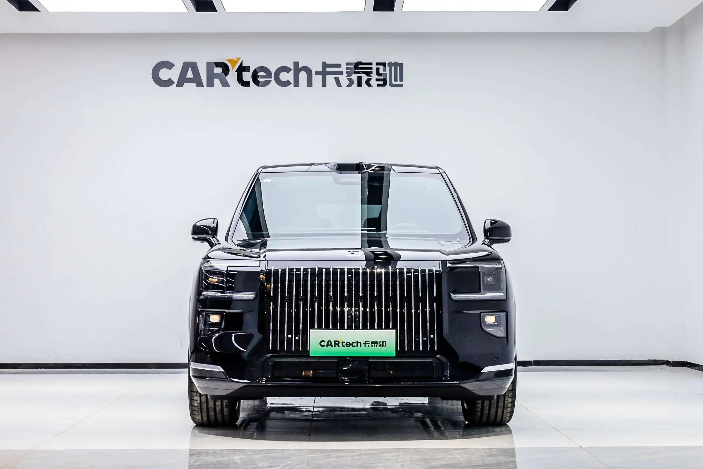 ZEEKR 9X  из Китая