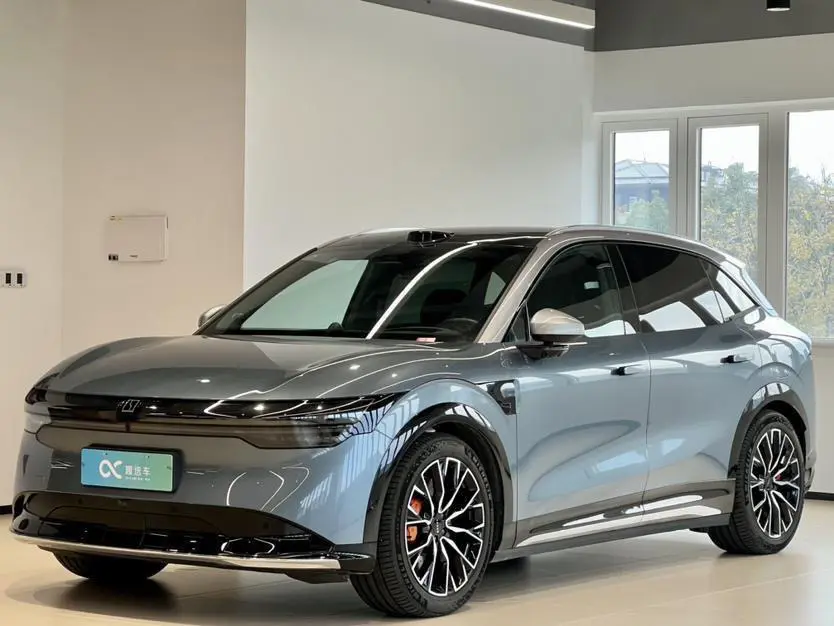 ZEEKR 7X  из Китая