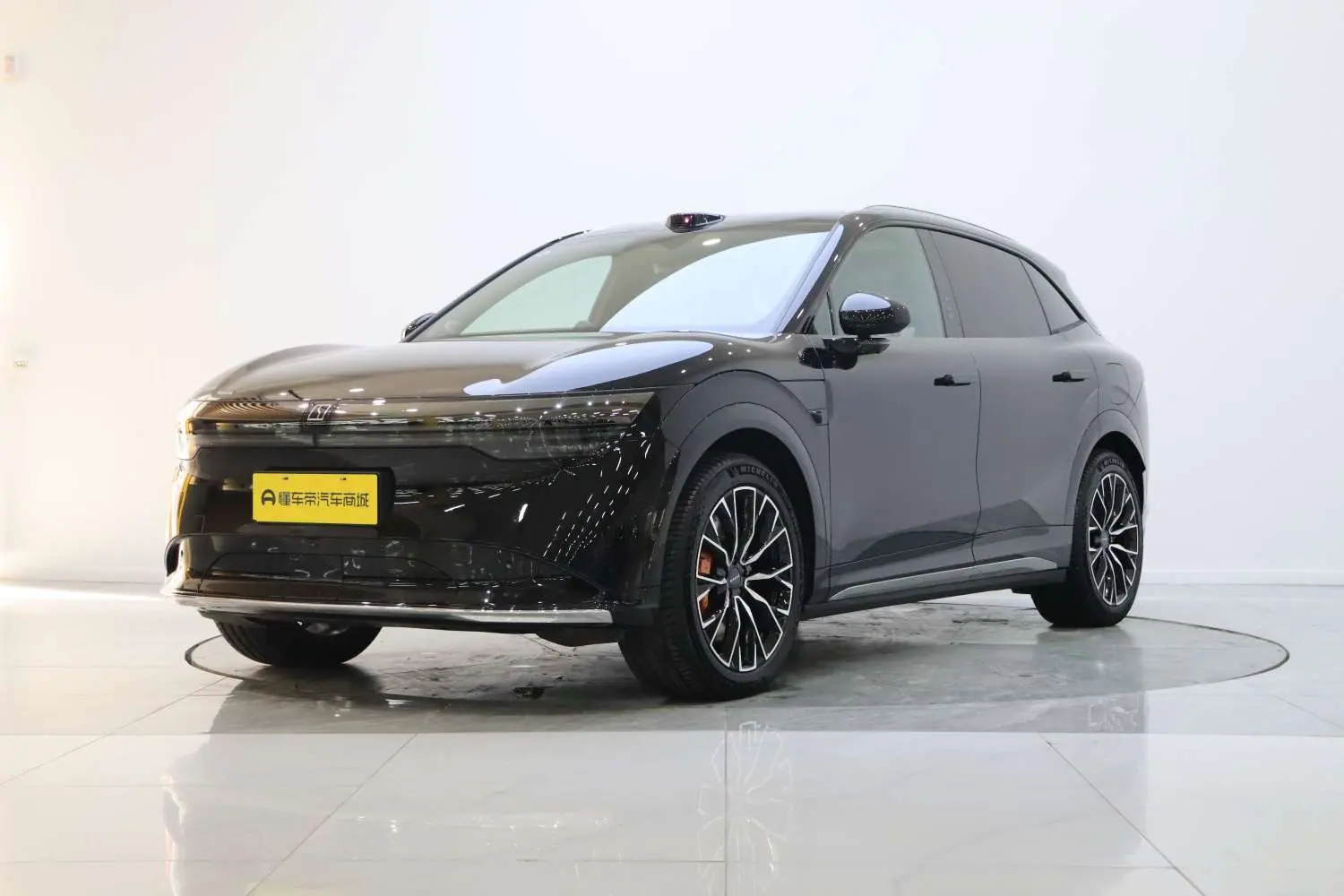 ZEEKR 7X  из Китая