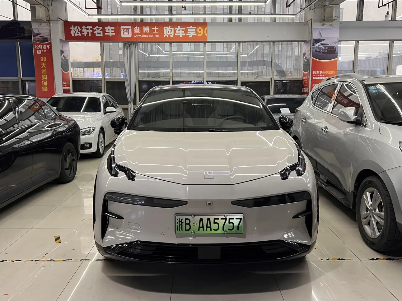 ZEEKR X  из Китая