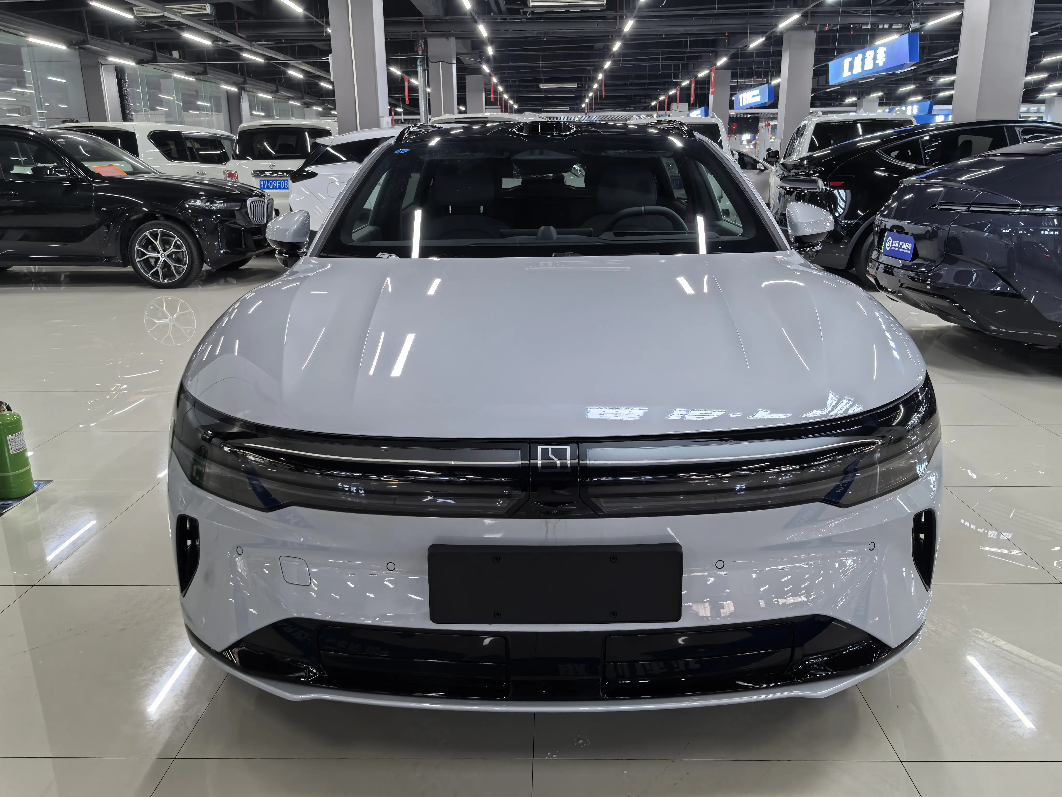 ZEEKR 007GT  из Китая