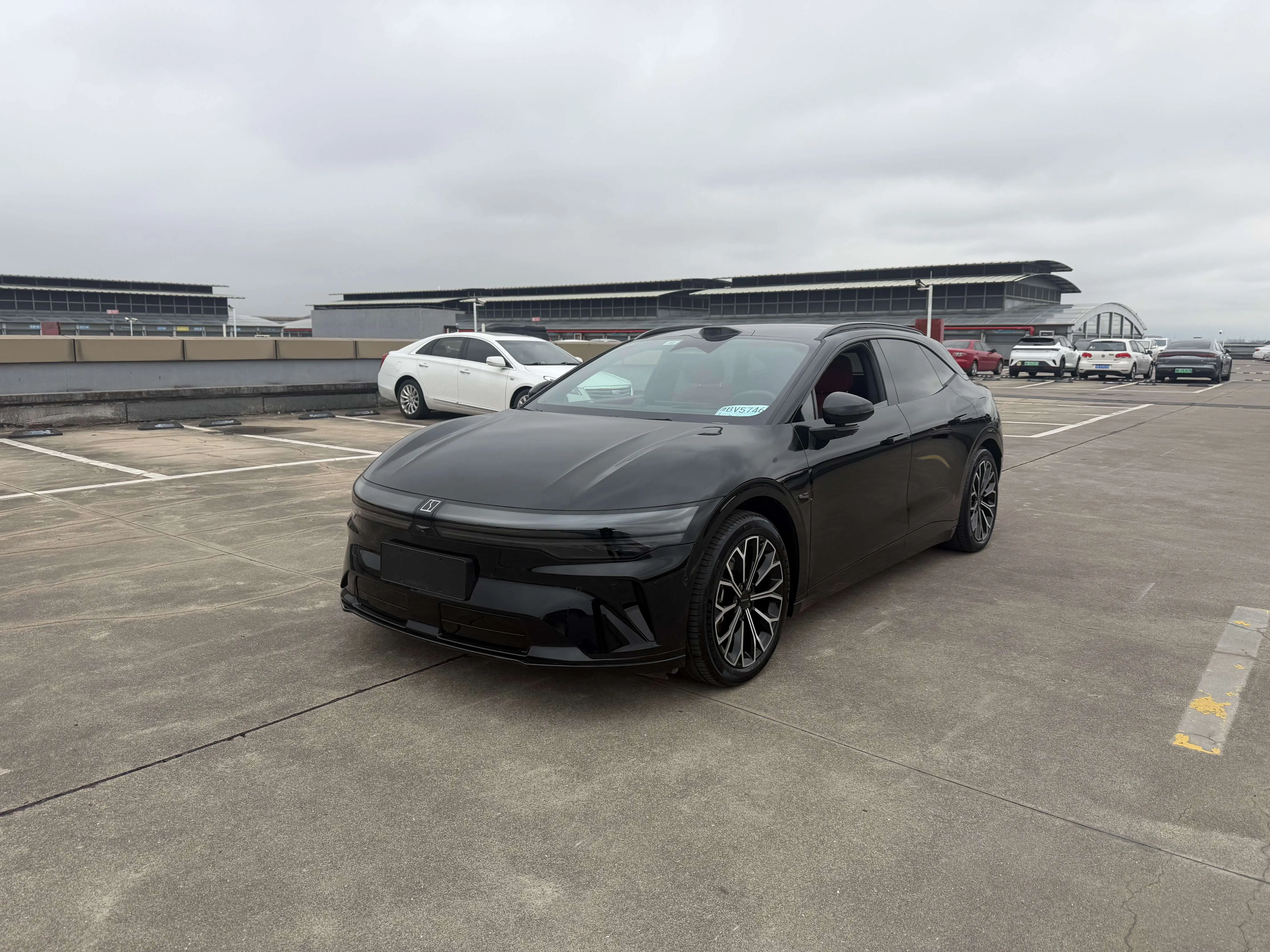 ZEEKR 007GT  из Китая