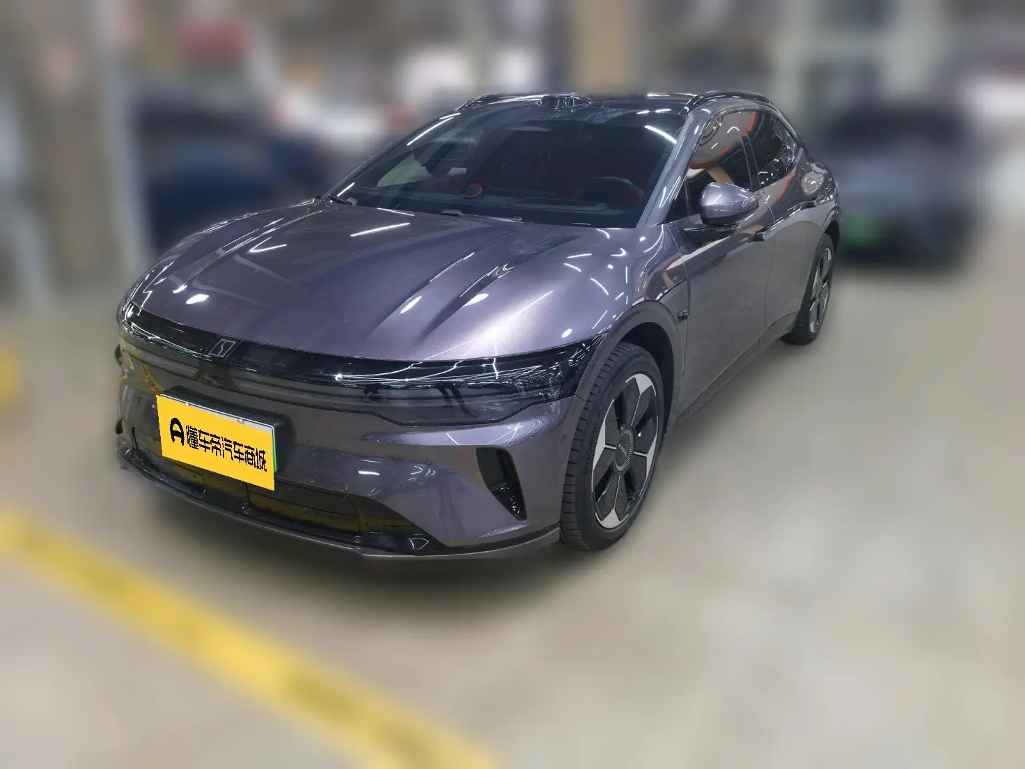 ZEEKR 007  из Китая