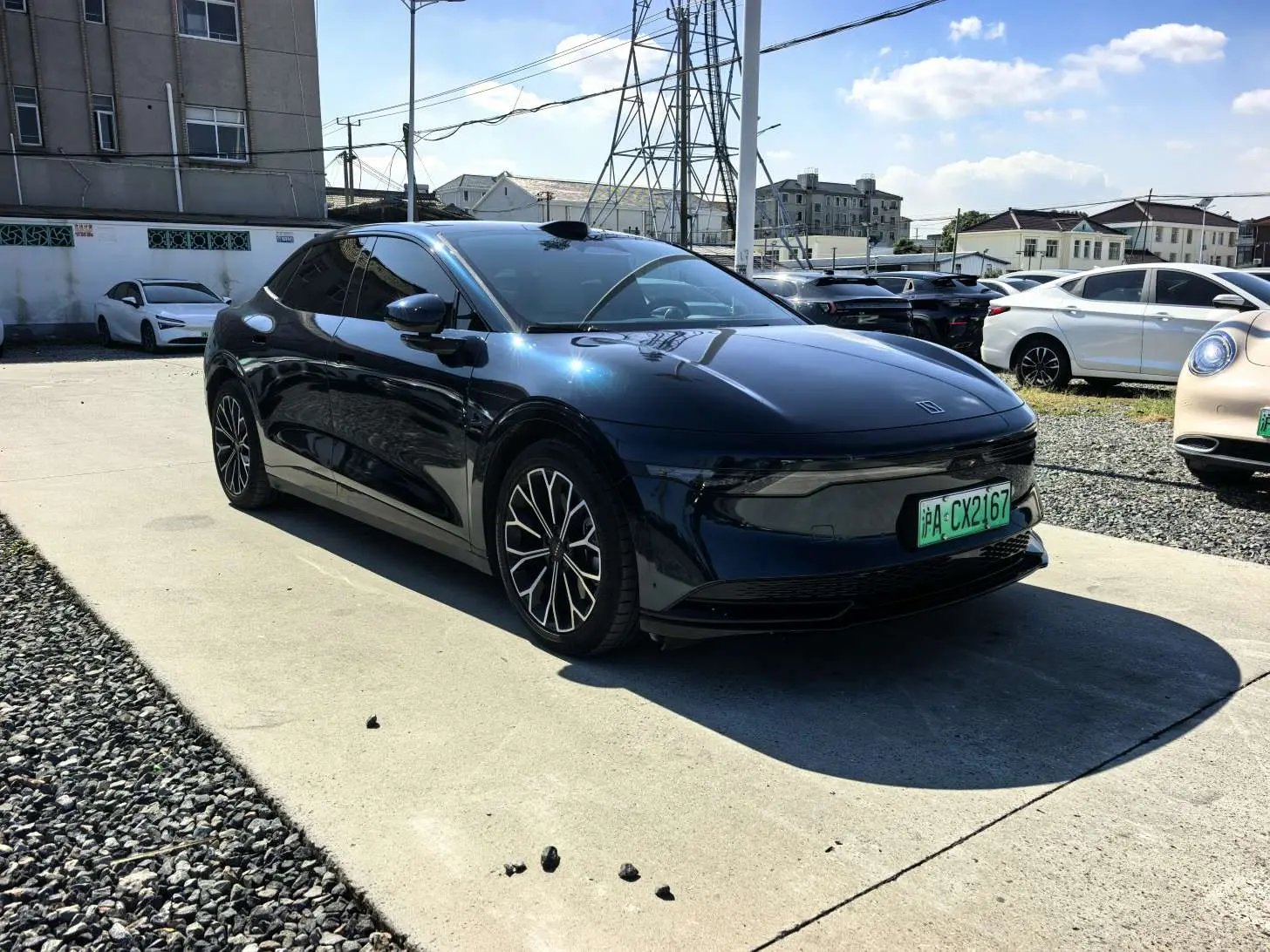 ZEEKR 007  из Китая