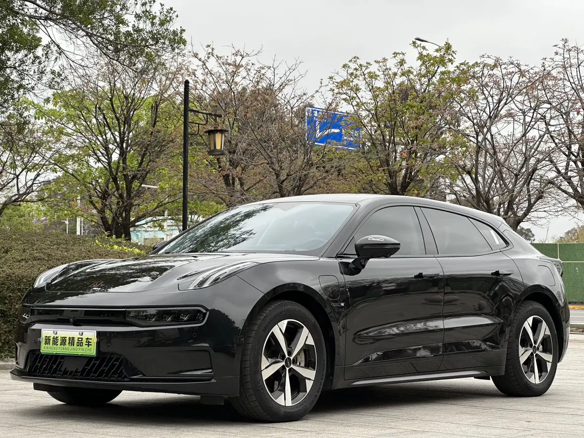 ZEEKR 001  из Китая