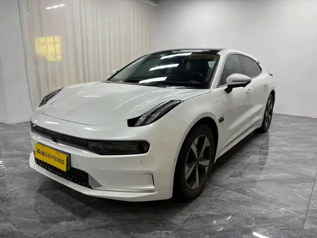 ZEEKR 001  из Китая