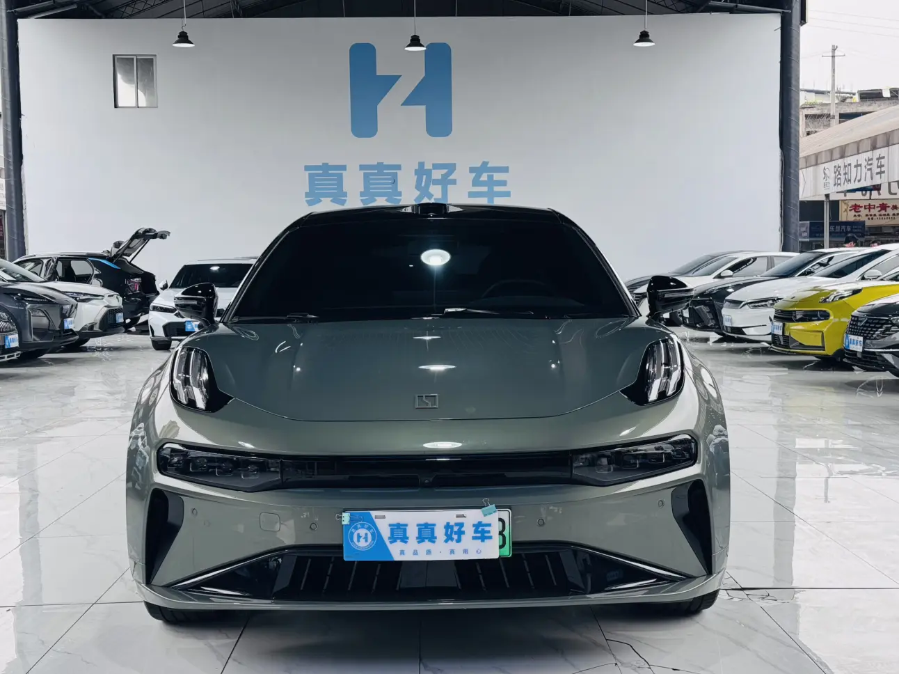 ZEEKR 001  из Китая