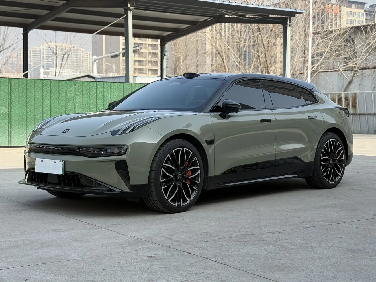 ZEEKR 001  из Китая