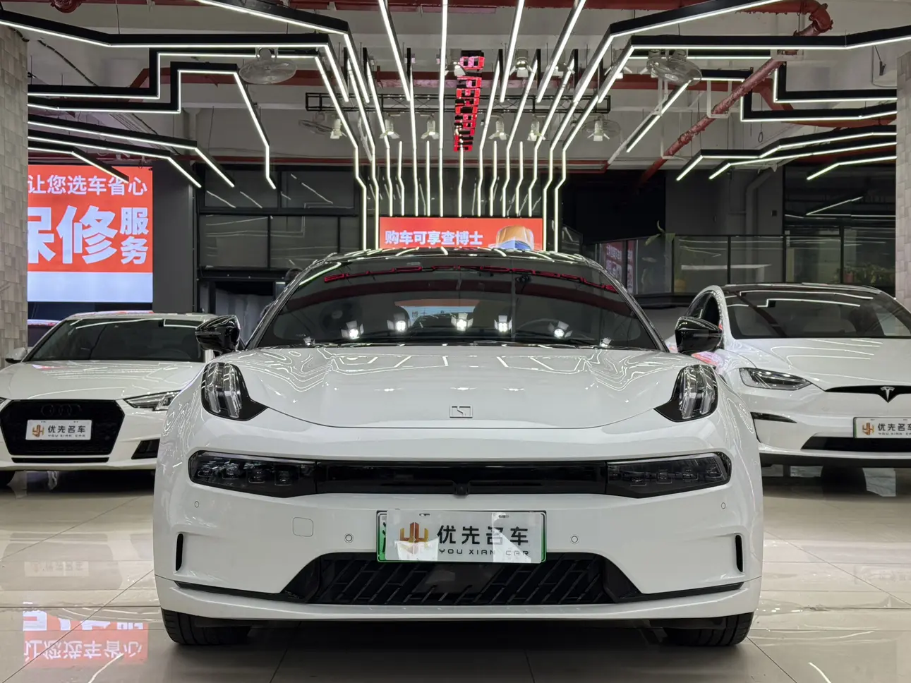 ZEEKR 001  из Китая