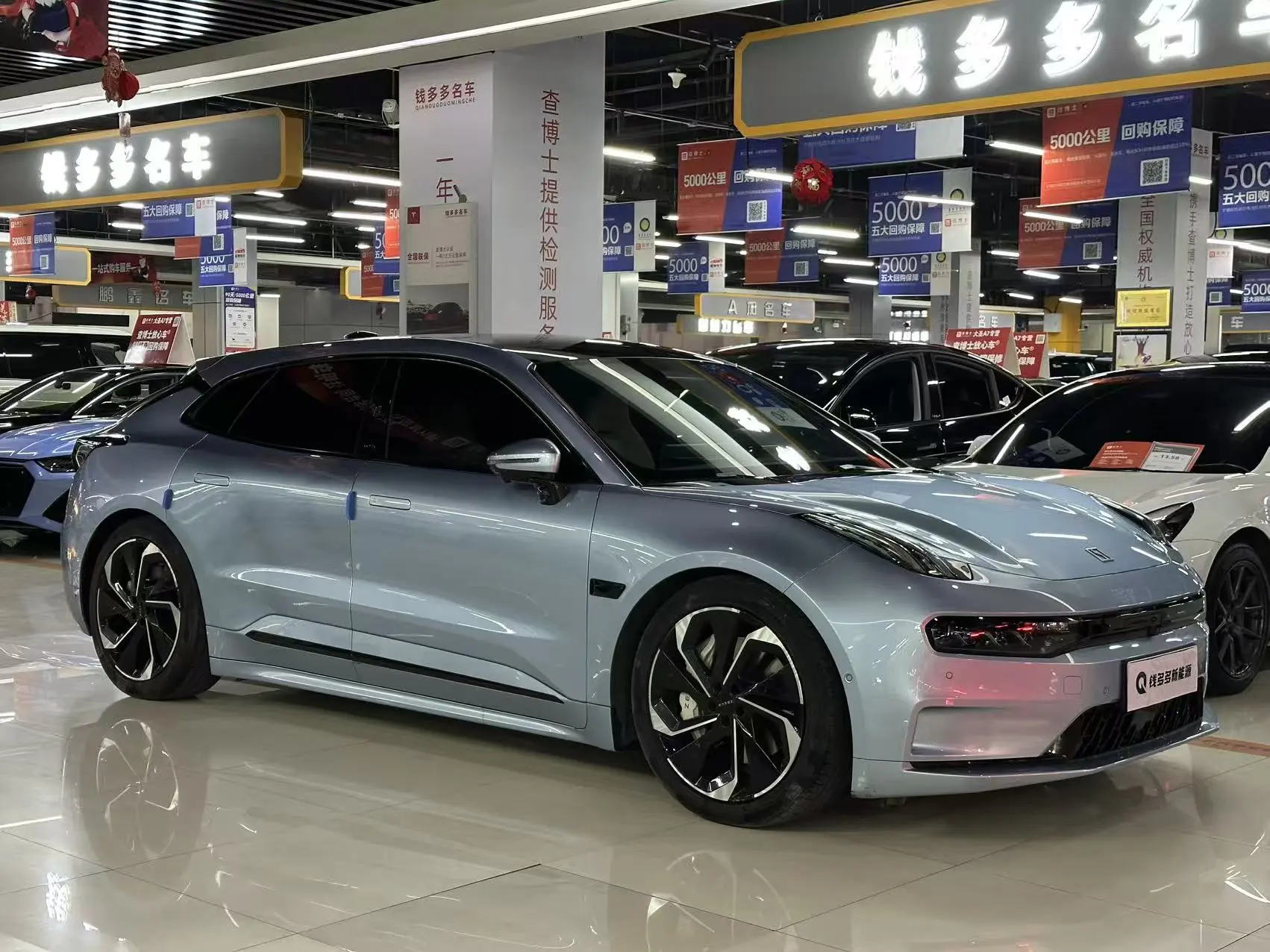 ZEEKR 001  из Китая