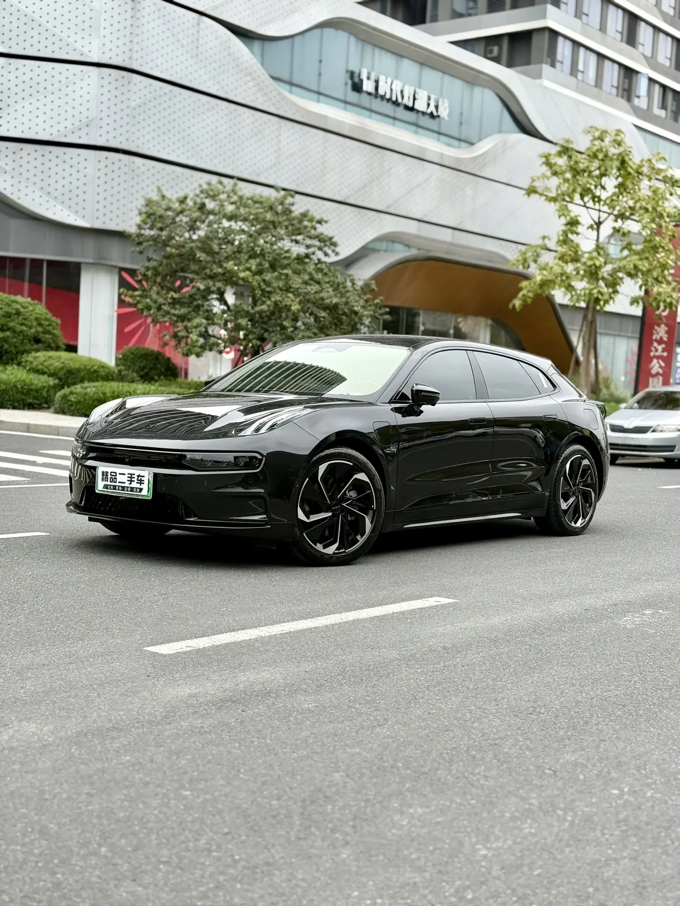 ZEEKR 001  из Китая