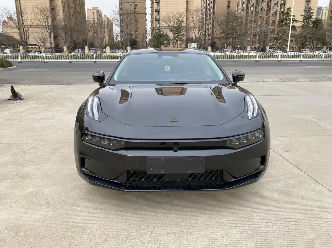 ZEEKR 001  из Китая