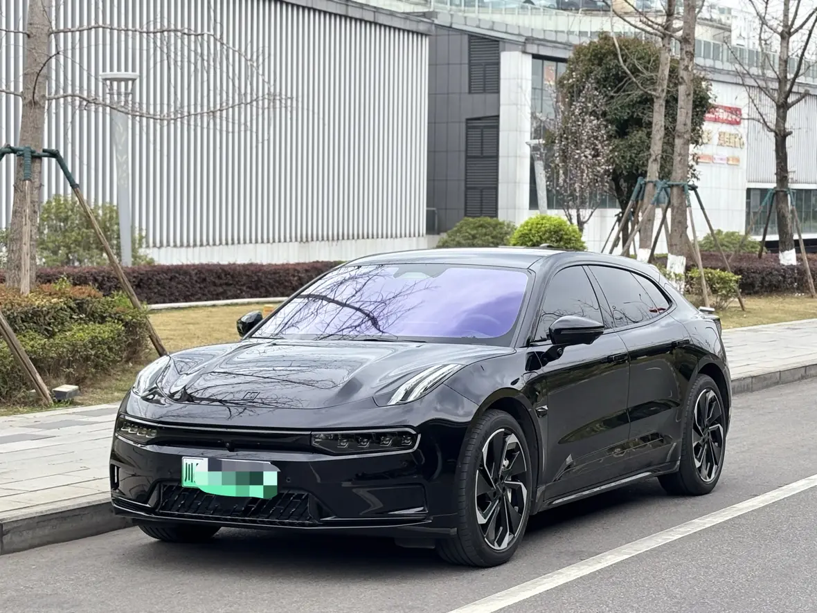 ZEEKR 001  из Китая