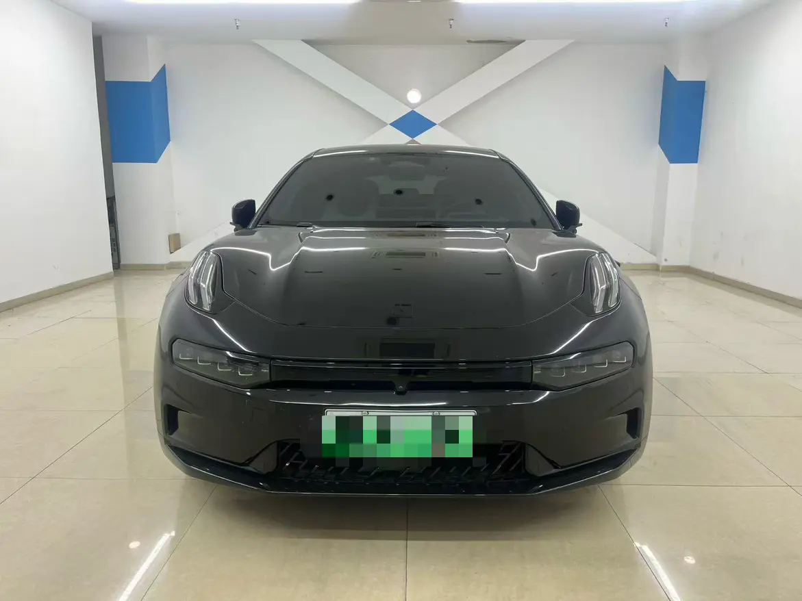 ZEEKR 001  из Китая