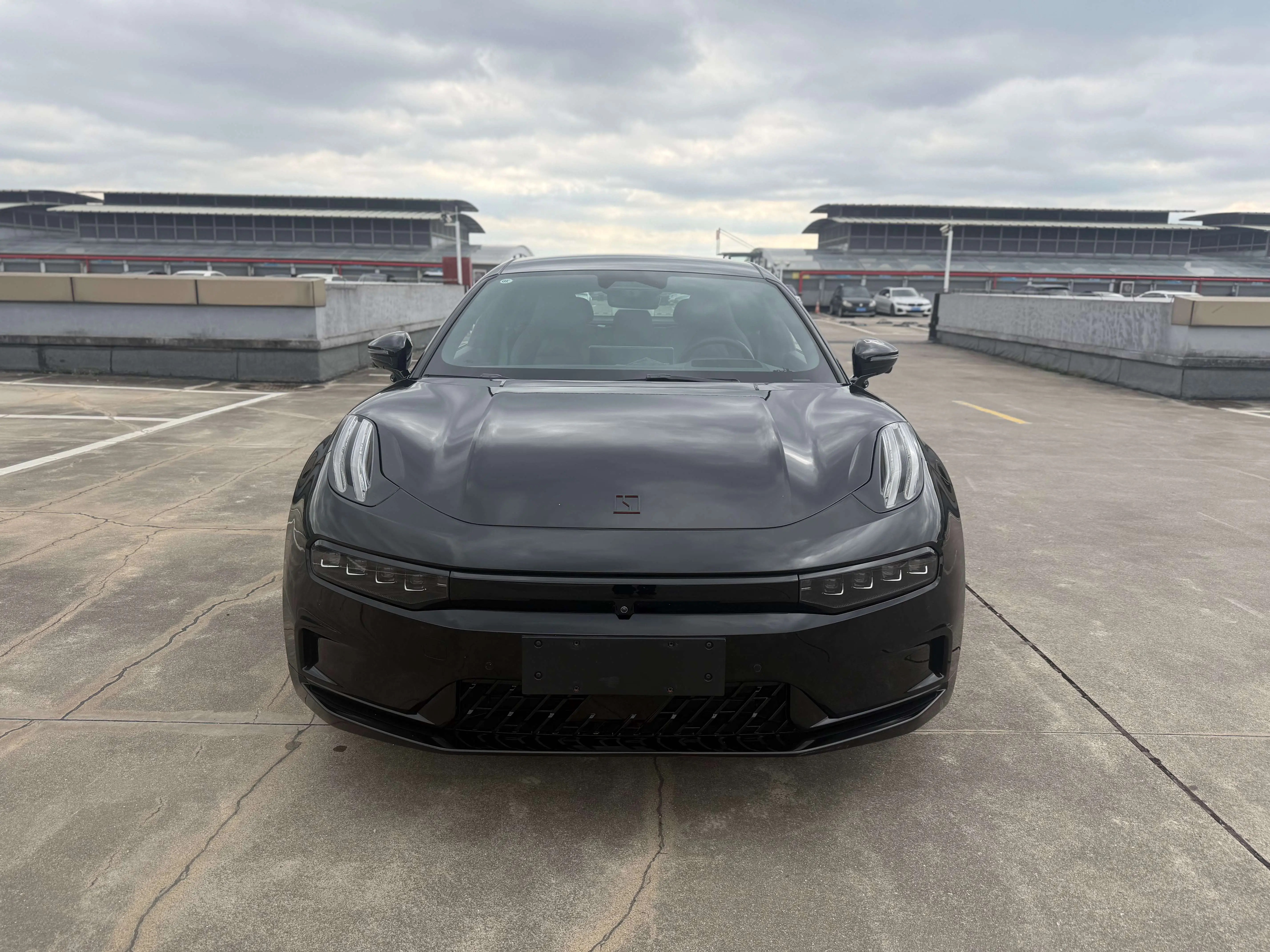 ZEEKR 001  из Китая