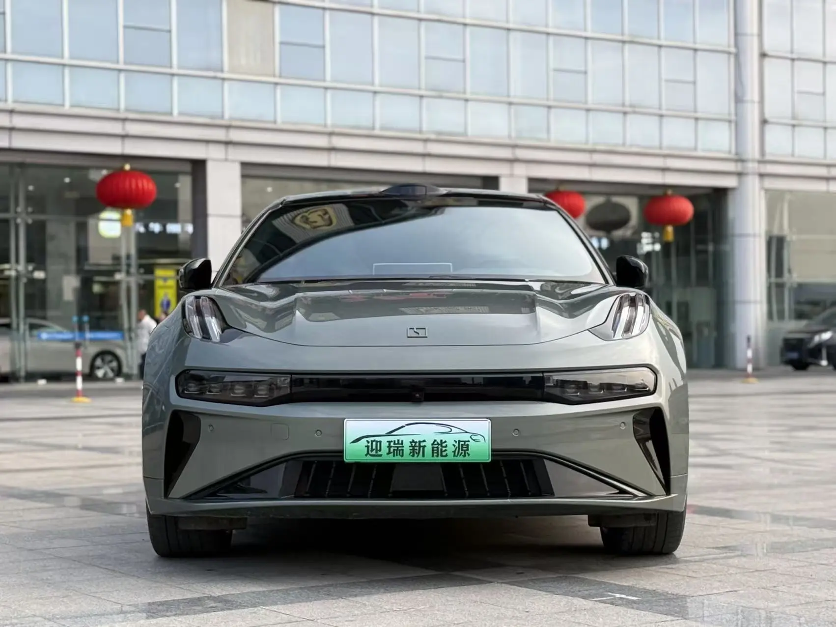 ZEEKR 001  из Китая