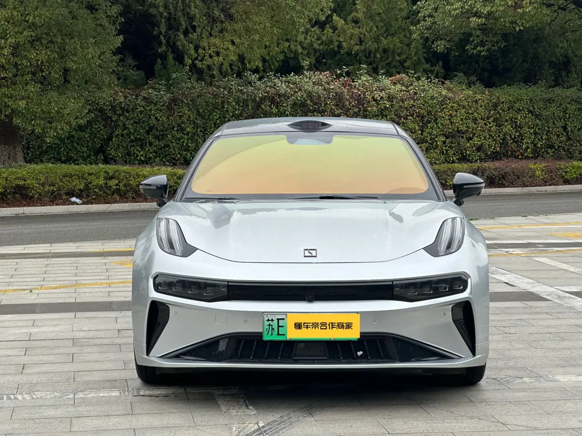 ZEEKR 001  из Китая