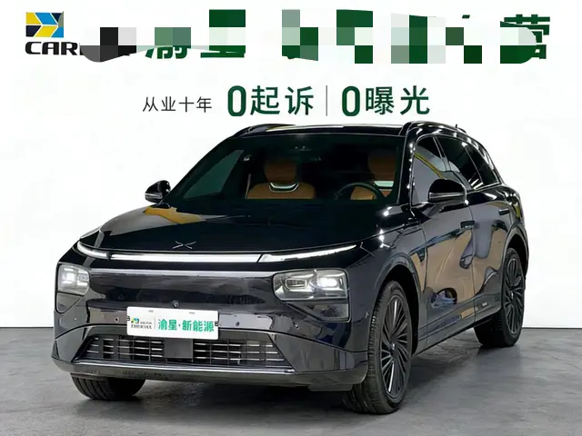 Xpeng G9  из Китая