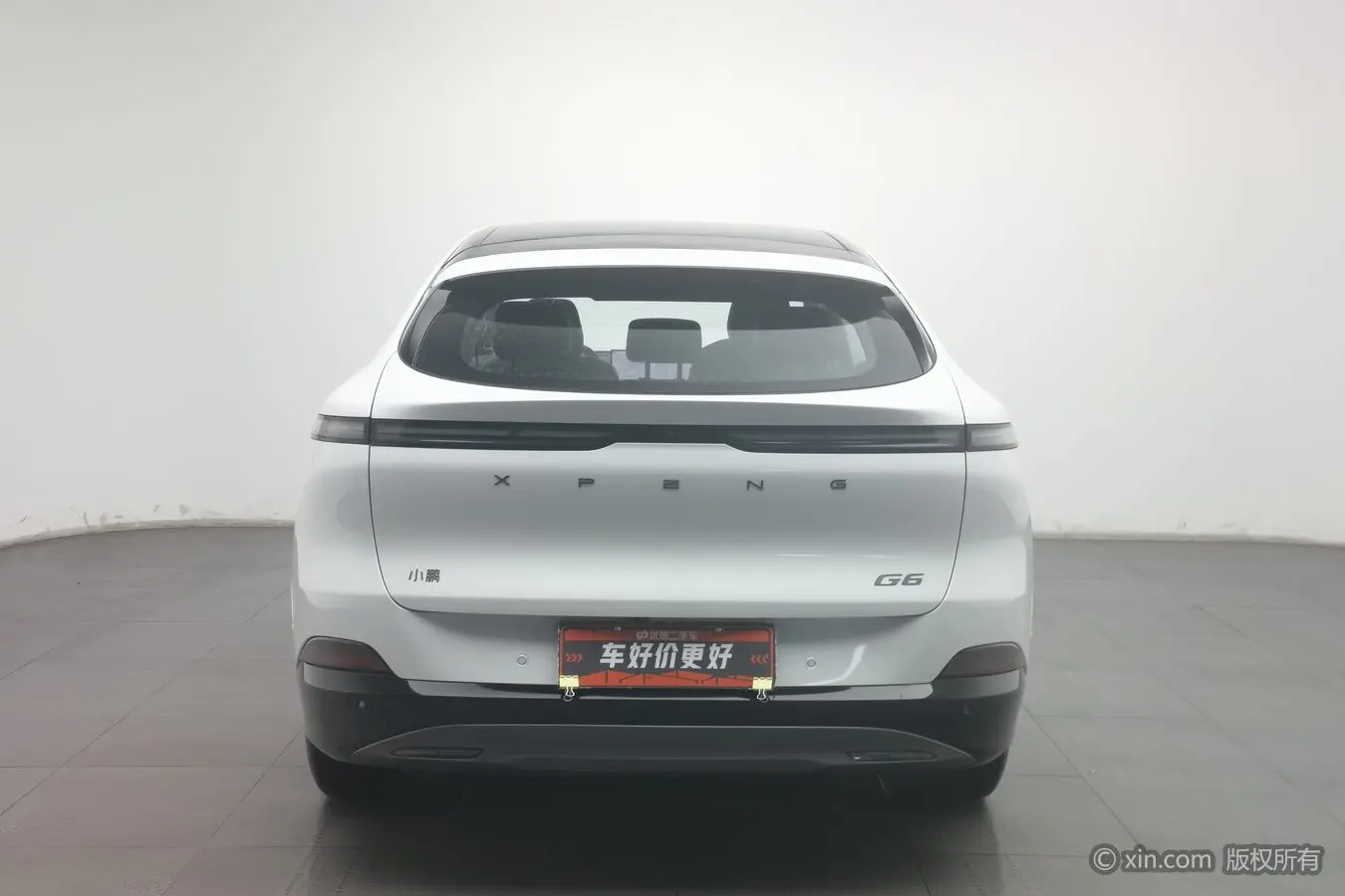 Xpeng G6  из Китая