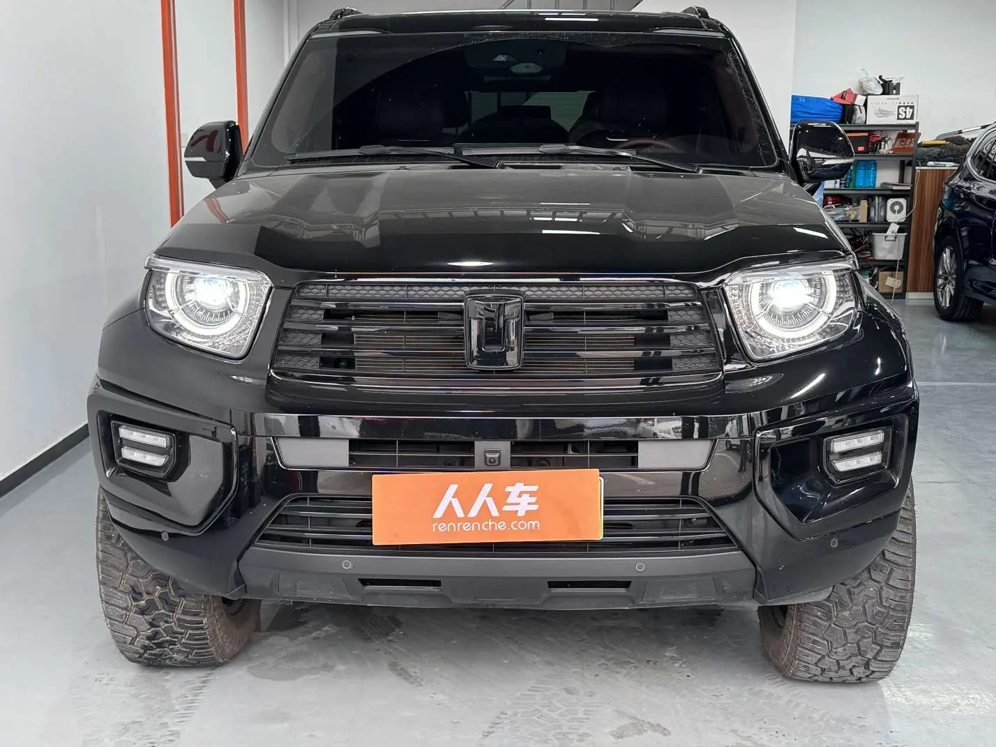 Tank 700 Hi4-T  из Китая