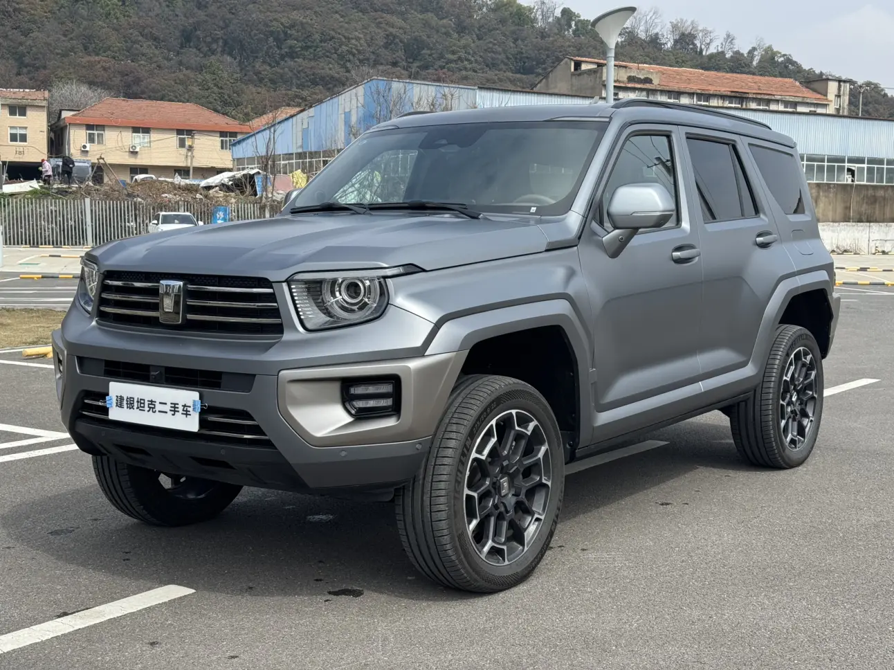 Tank 700 Hi4-T  из Китая