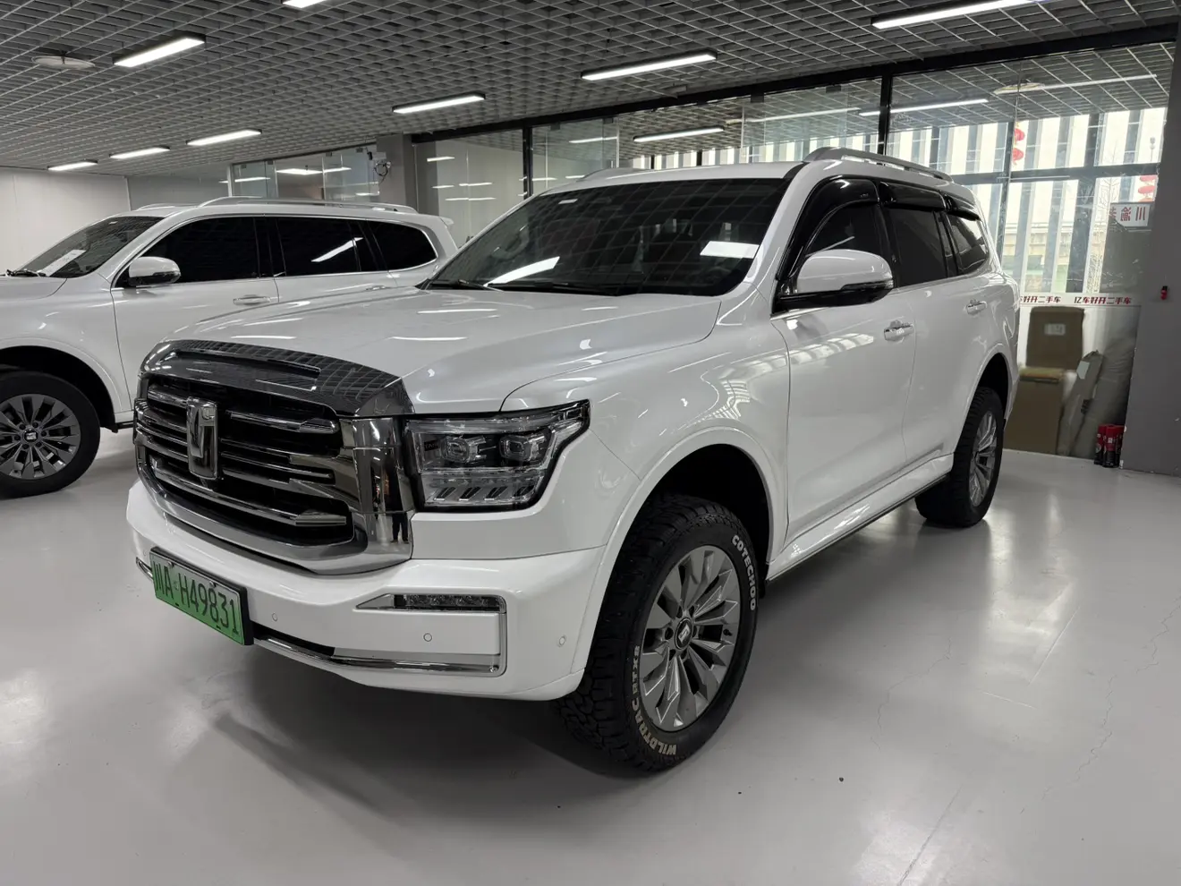 Tank 500 Hi4-T  из Китая