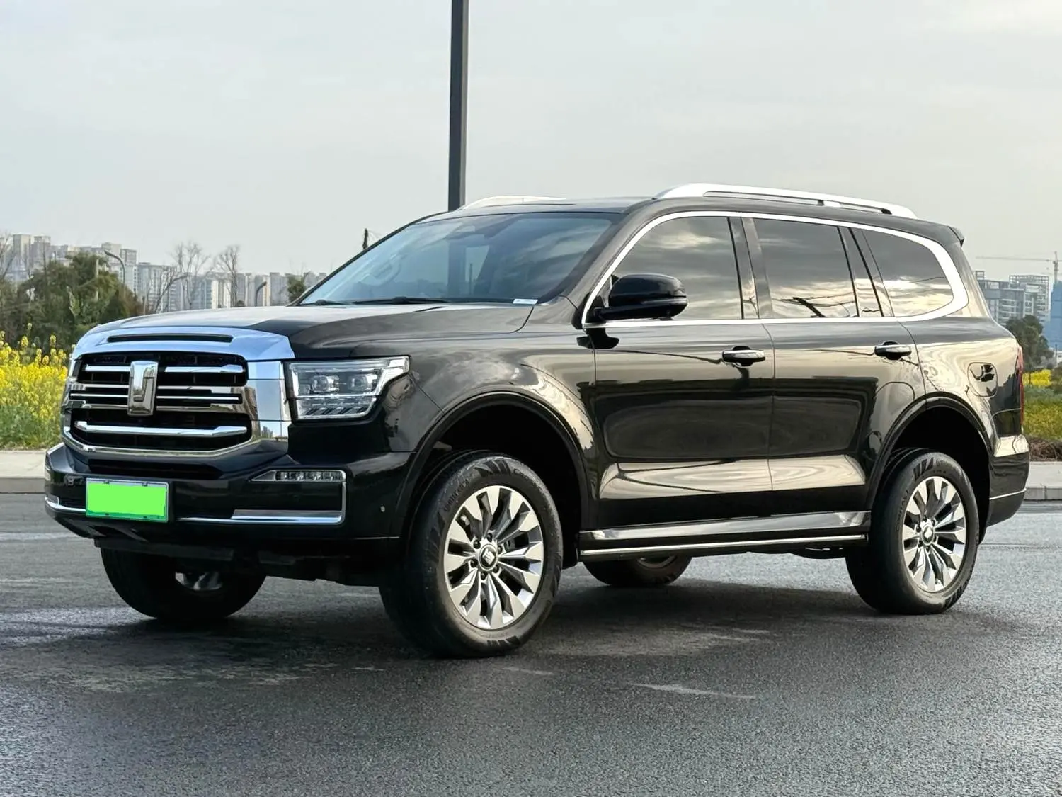 Tank 500 Hi4-T  из Китая