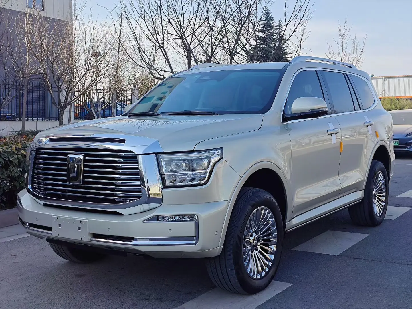 Tank 500  из Китая