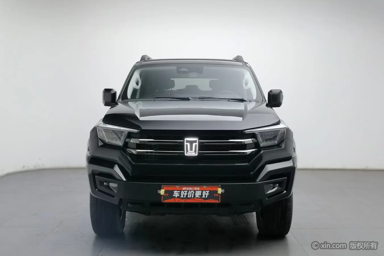 Tank 400 Hi4-T  из Китая