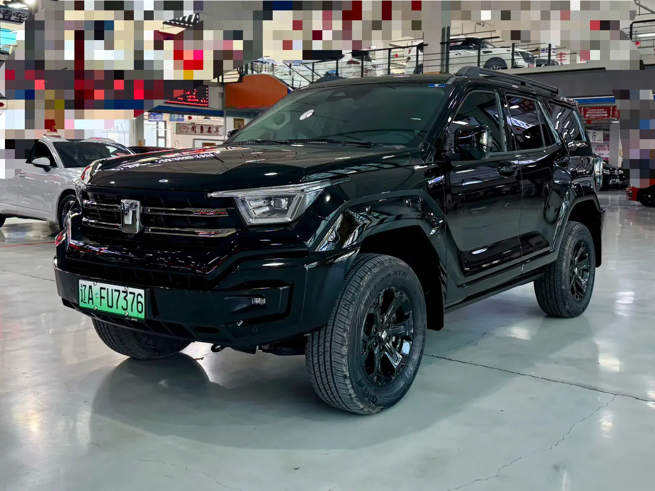 Tank 400 Hi4-T  из Китая