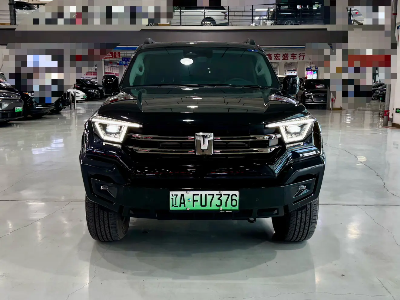 Tank 400 Hi4-T  из Китая