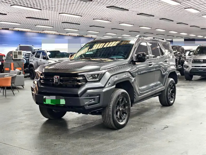 Tank 400 Hi4-T  из Китая