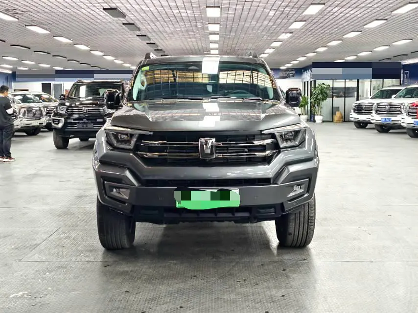 Tank 400 Hi4-T  из Китая