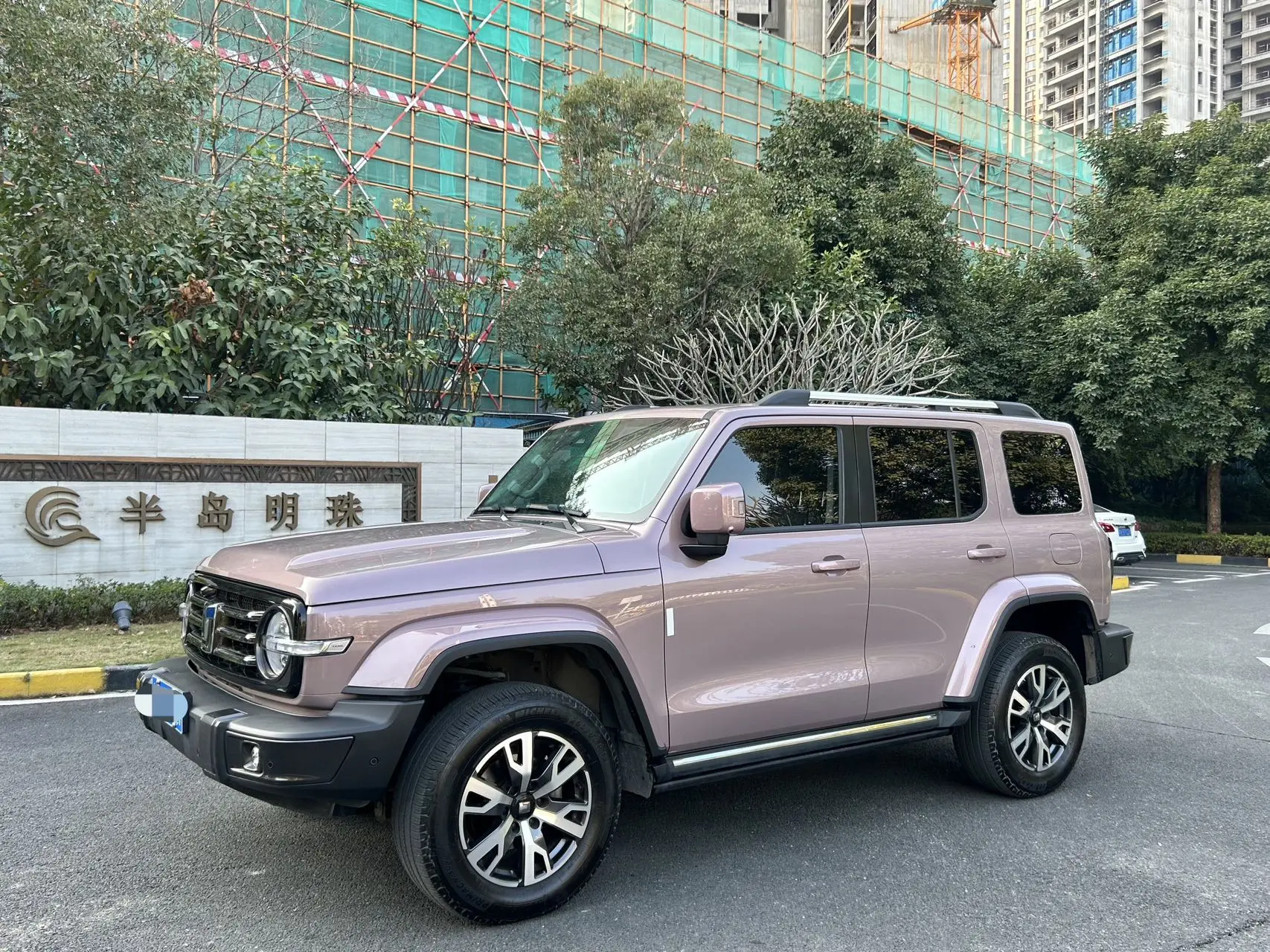 Tank 300  из Китая