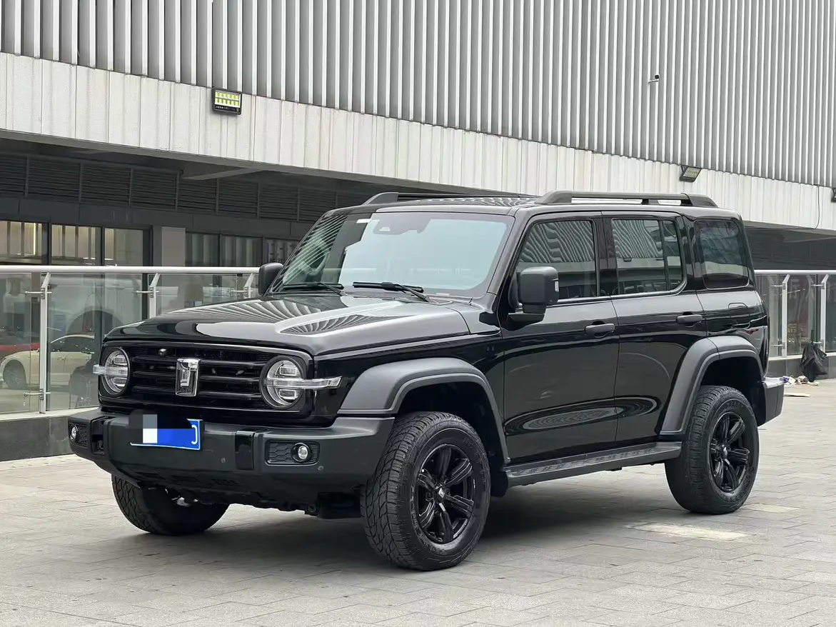 Tank 300  из Китая