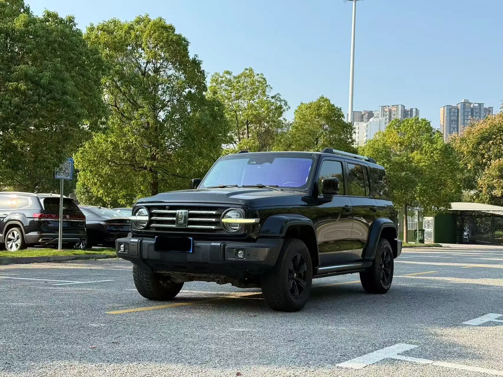 Tank 300  из Китая