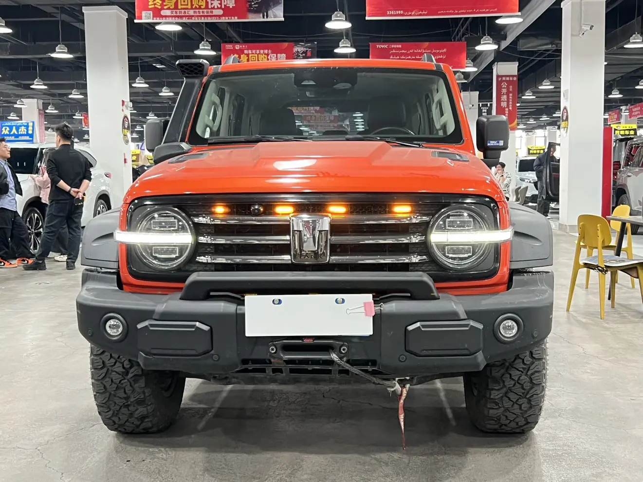 Tank 300  из Китая