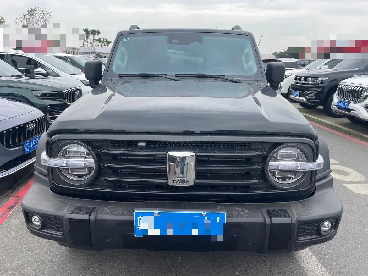 Tank 300  из Китая