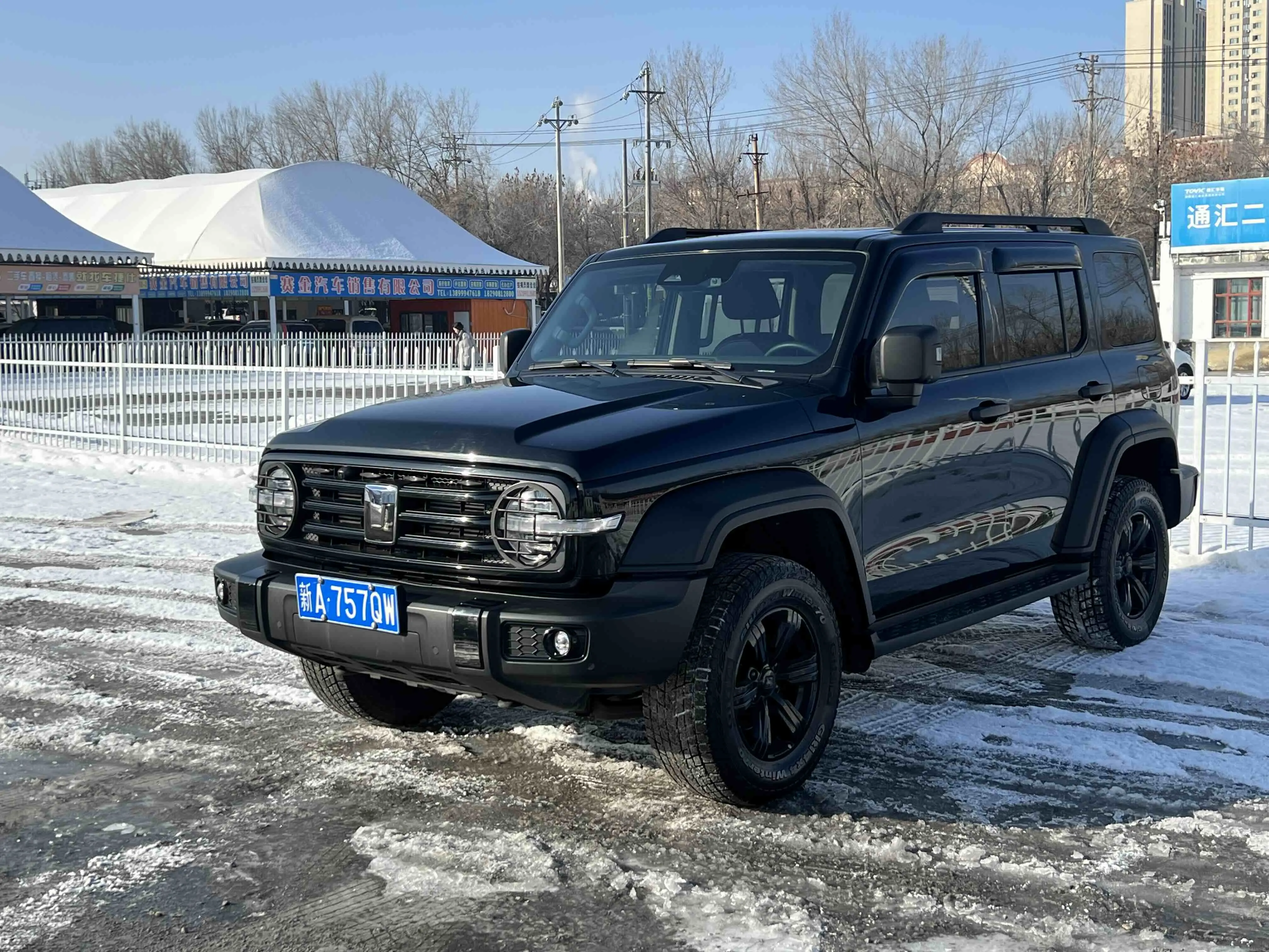 Tank 300  из Китая