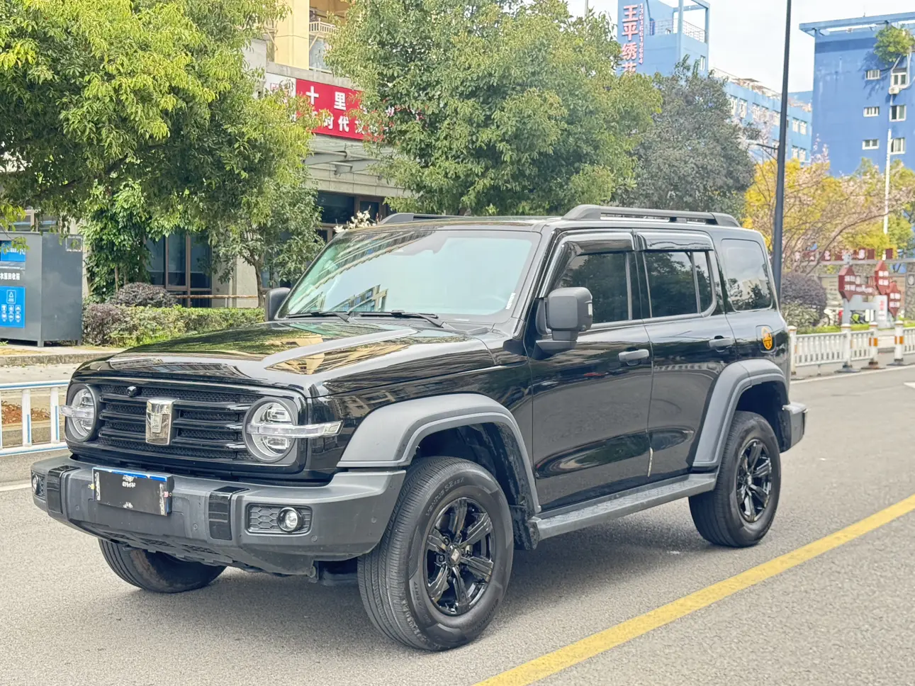 Tank 300  из Китая