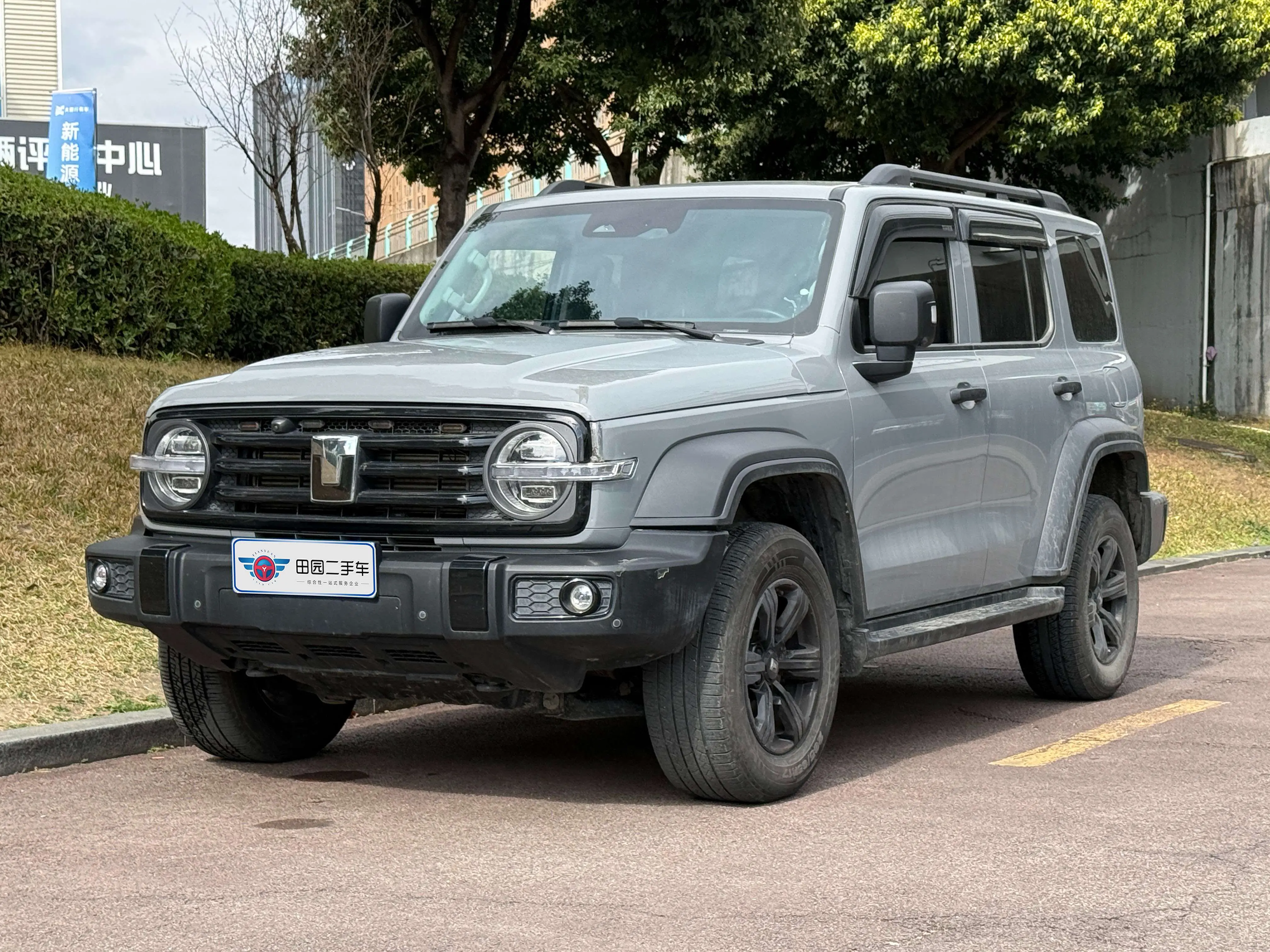 Tank 300  из Китая