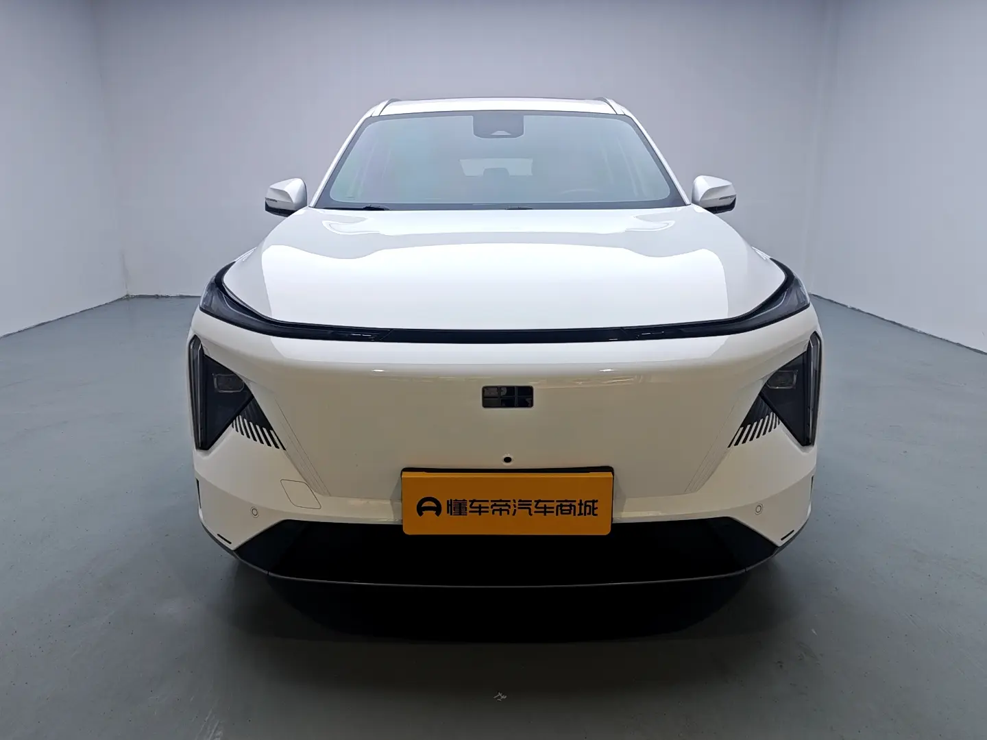 Geely Galaxy L7  из Китая