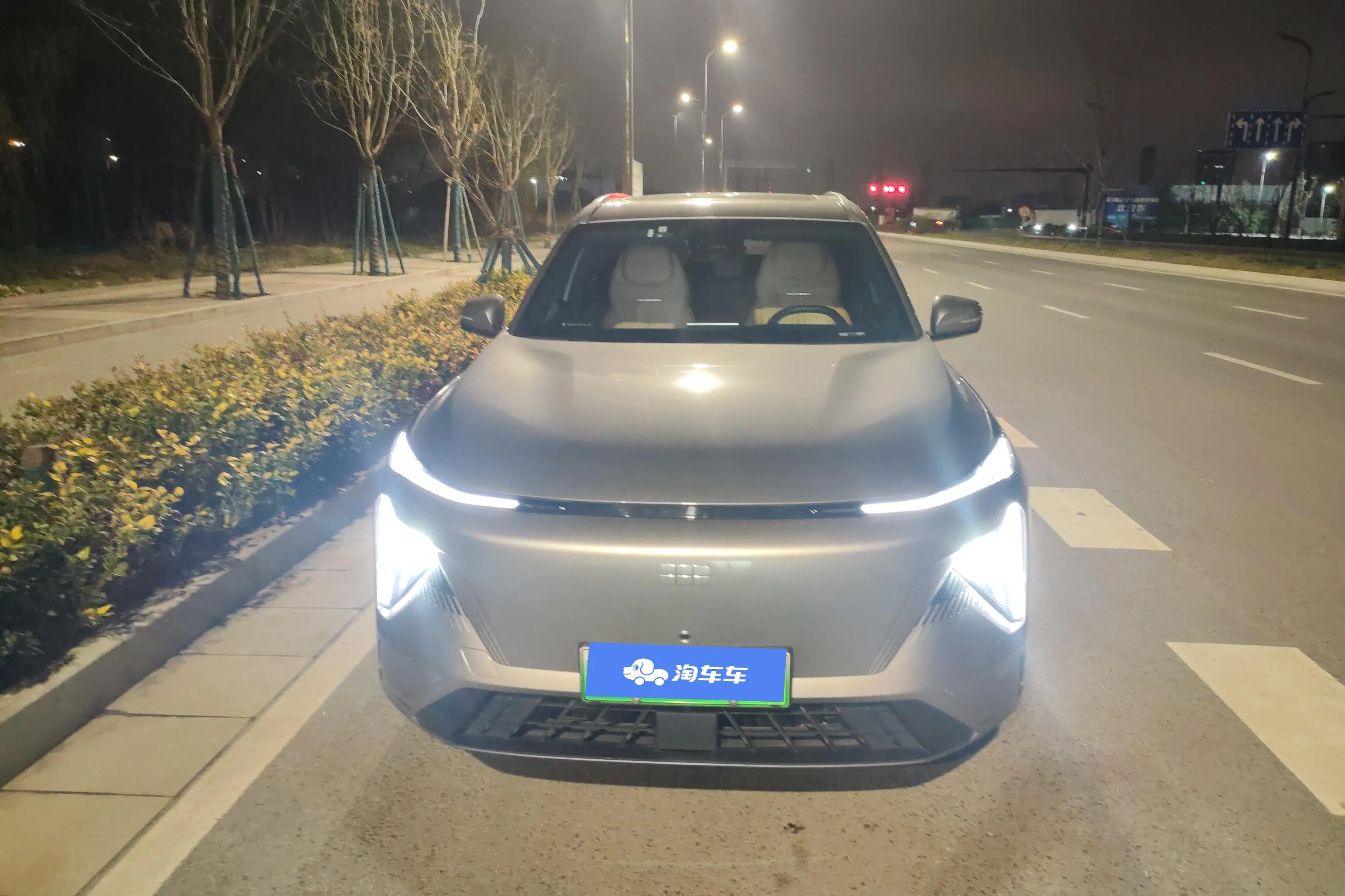 Geely Galaxy L7  из Китая