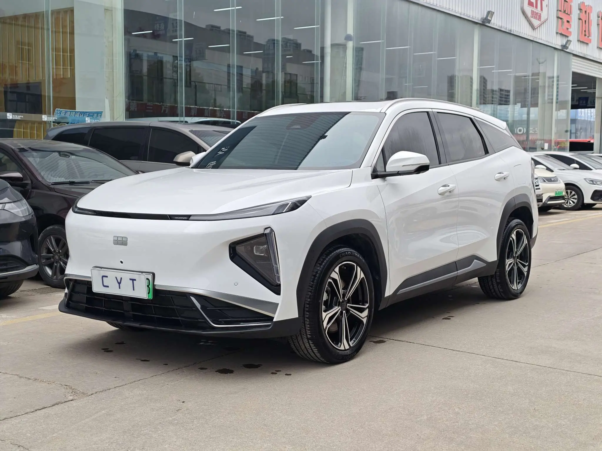 Geely Galaxy L7  из Китая