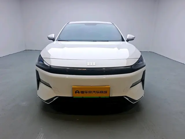 Geely Galaxy L6  из Китая