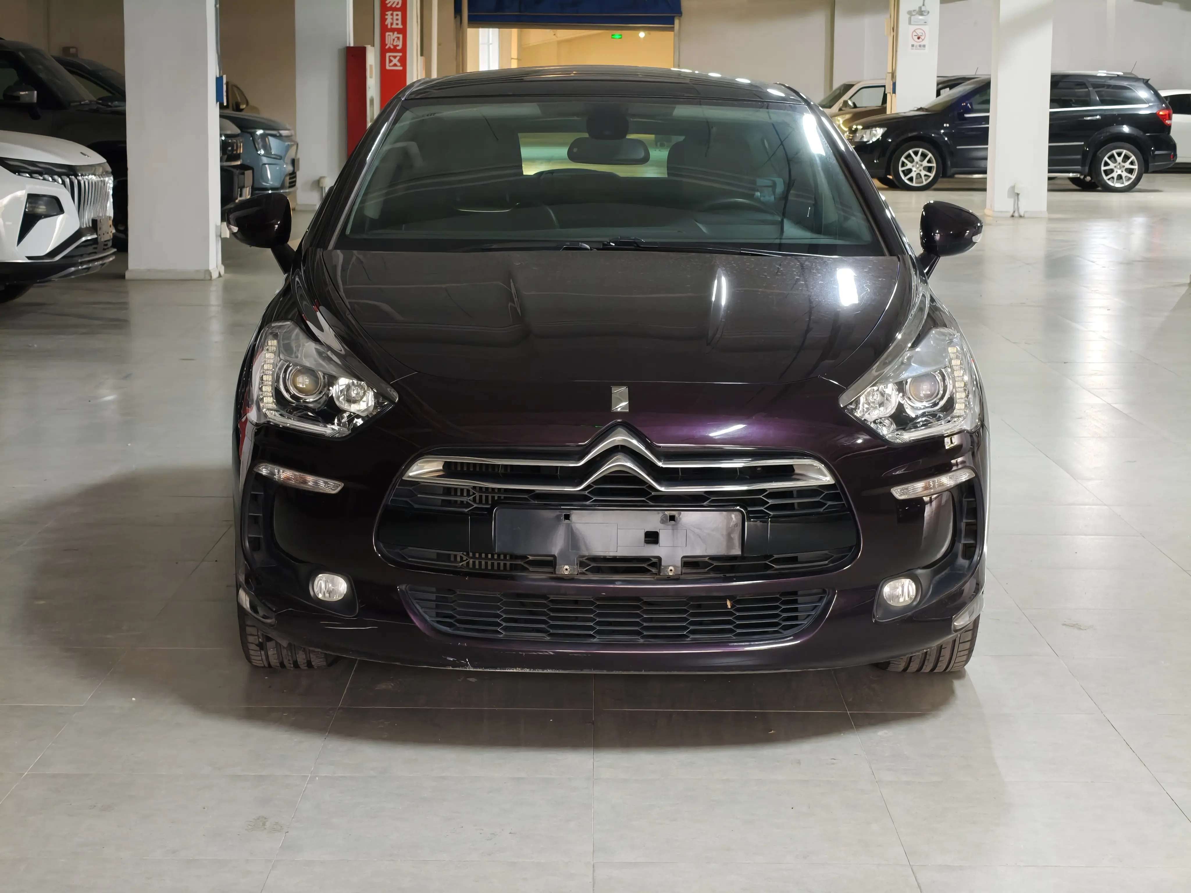 DS 5  из Китая
