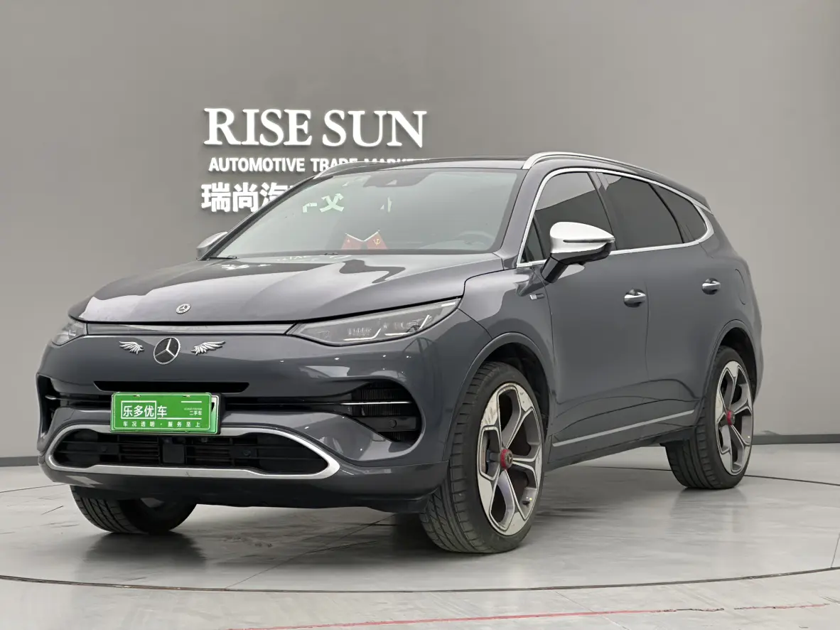 Denza X PHEV  из Китая