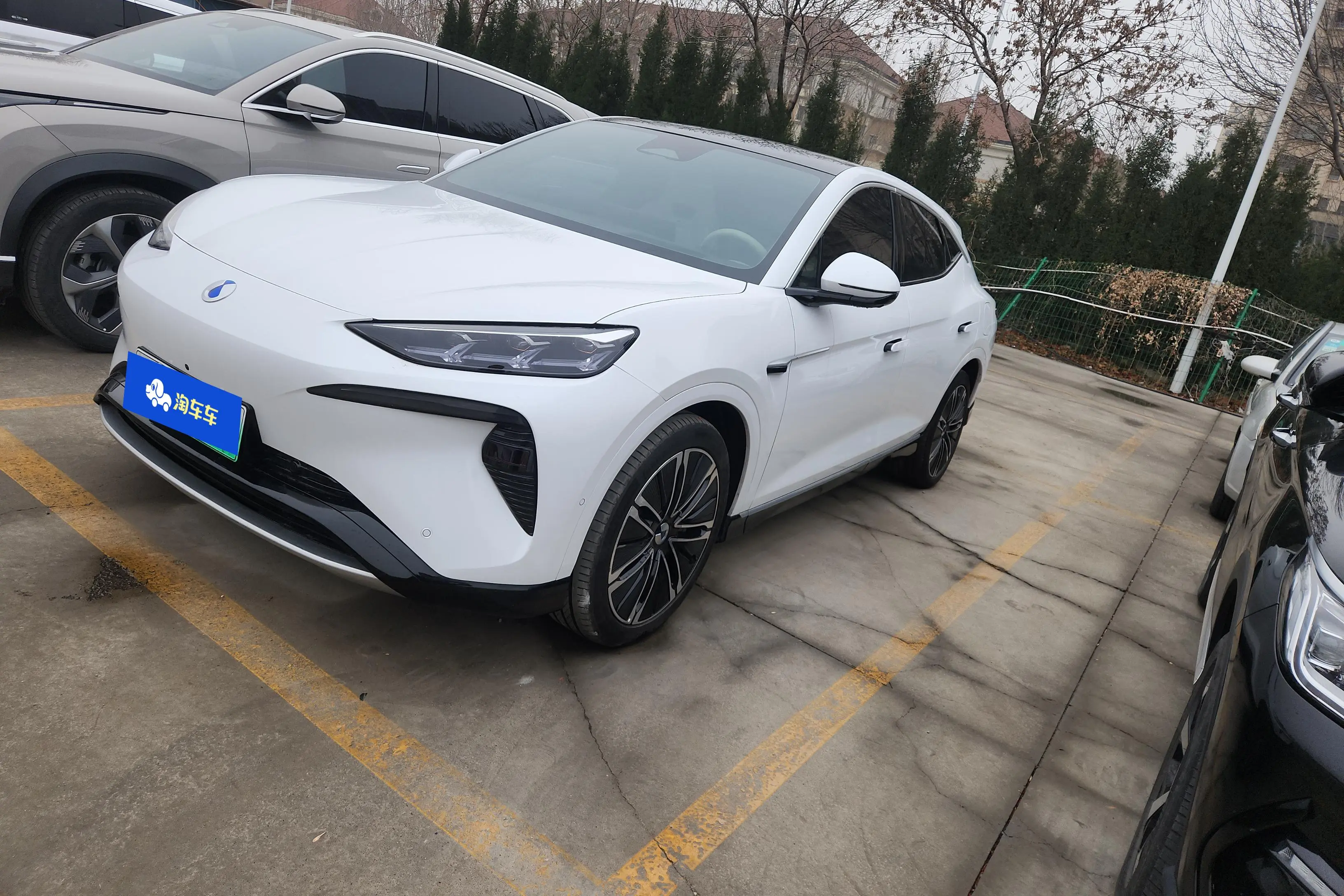 Denza N7  из Китая