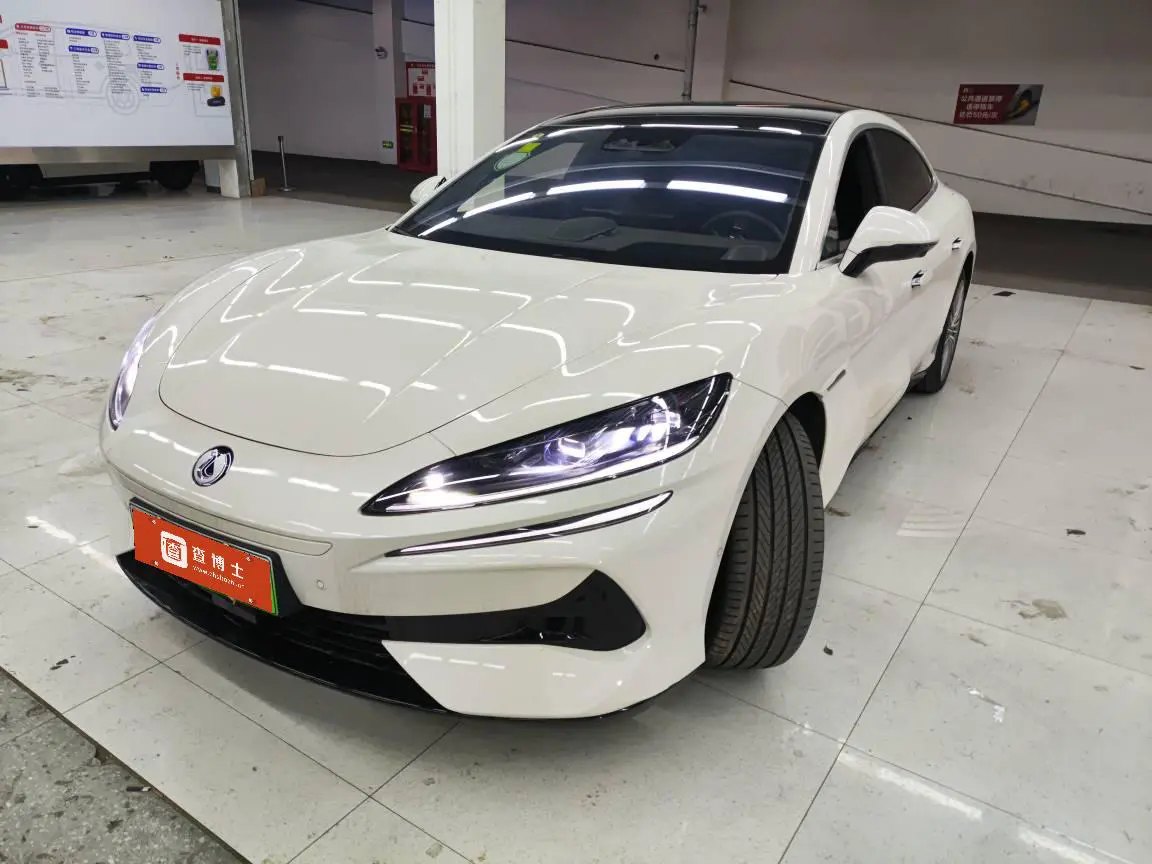 Denza Tengzhong Z9 DM  из Китая